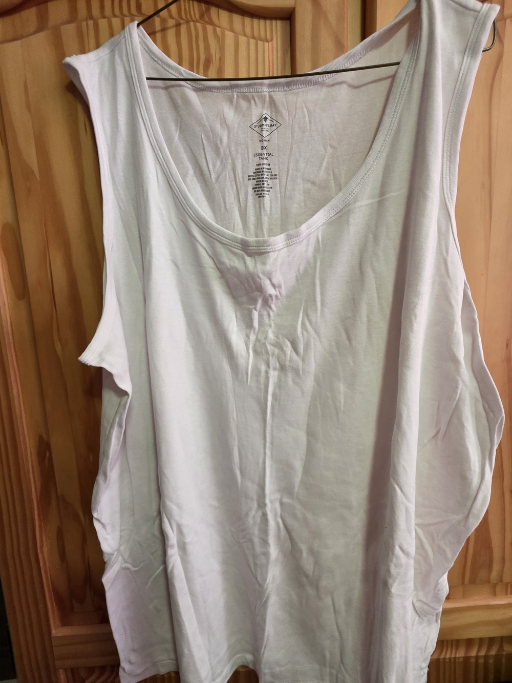 St. John's Bay White Scoop Neck Tank